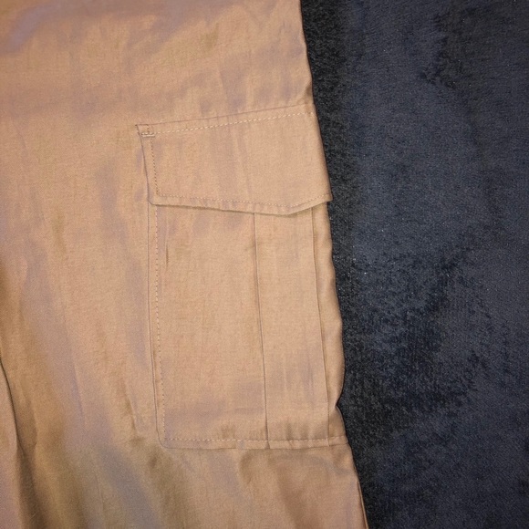 BRAND NEW H&M PANTS!! - Picture 2 of 5